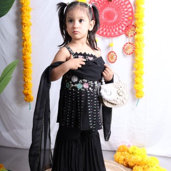 Haniya Hussain